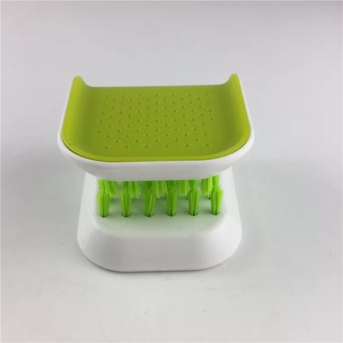 U-Shaped Knife And Cutlery Cleaner Brush - Image 4