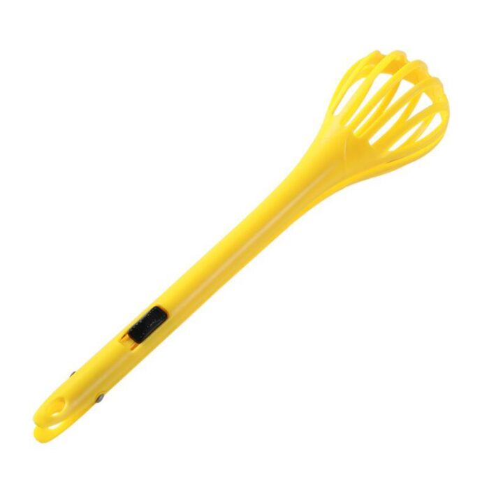 Multifunctional kitchen tong and egg beater - Image 4